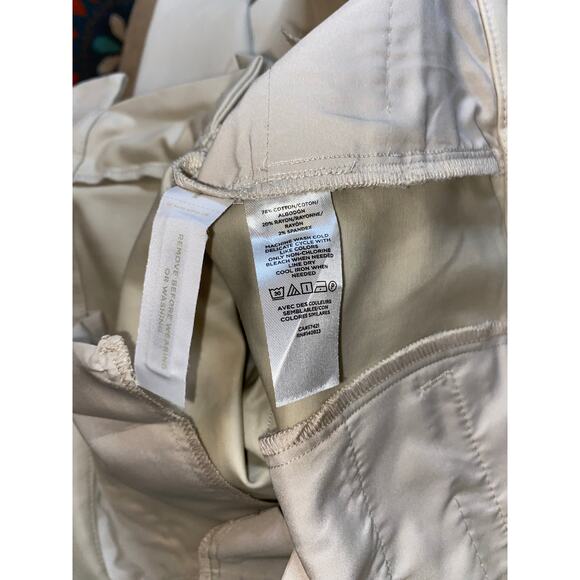 LOFT NWT The Riviera Pant size 4 Cropped Nude Tan Cream New Pants - Picture 10 of 11